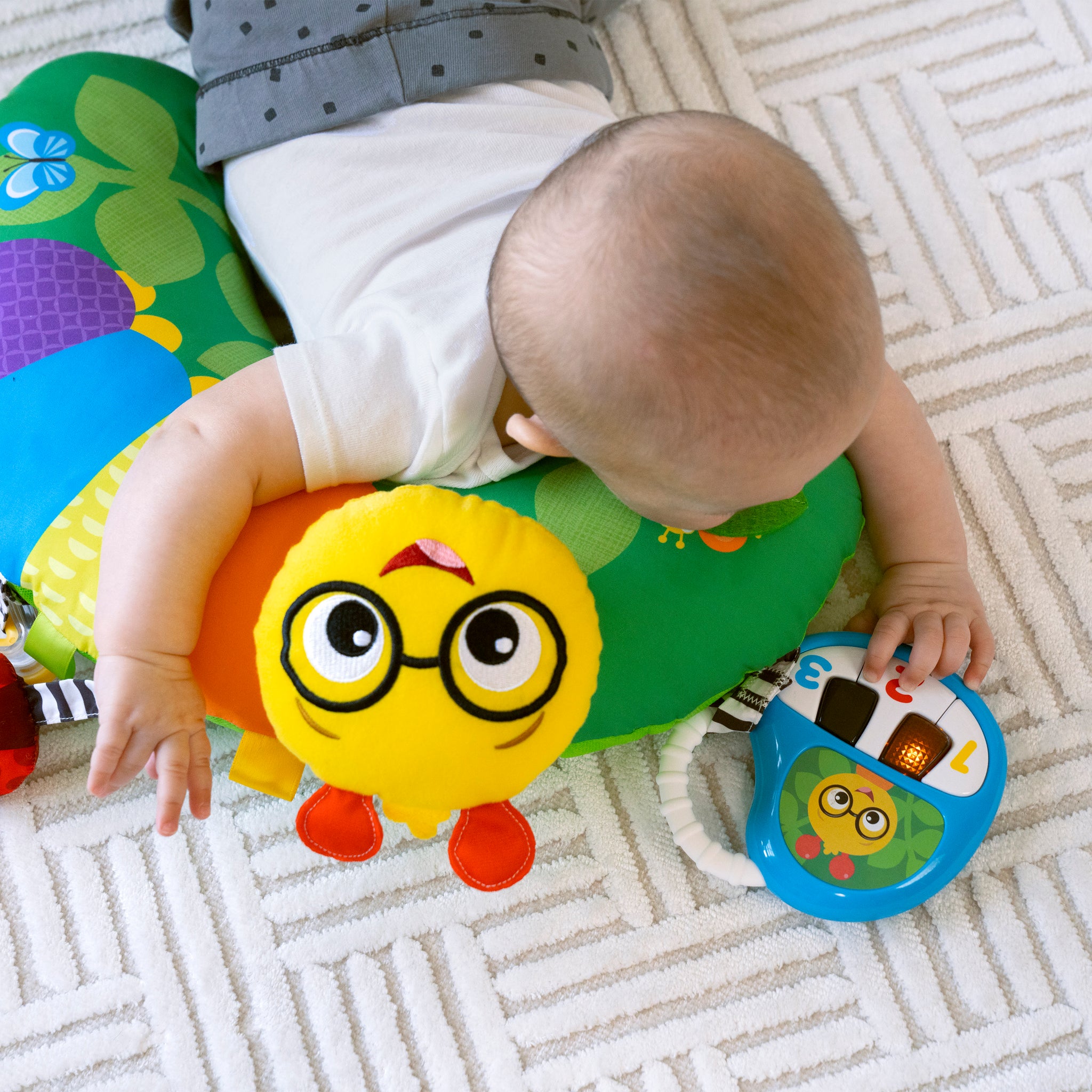 Tummy Time Big W Baby Pillow Cal-a-Pillow Tummy Time Activity Pillow –  Kids2, LLC