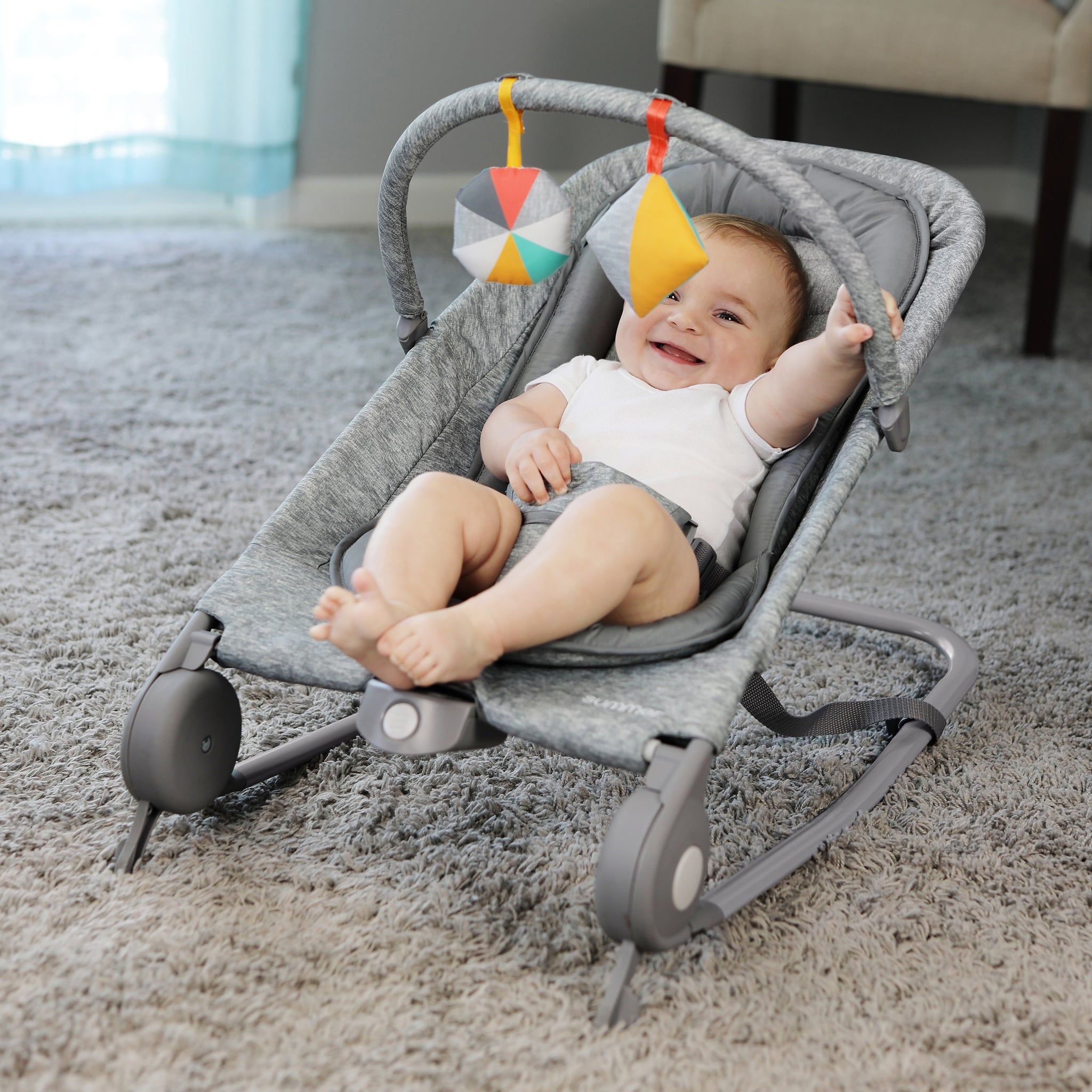 2-in-1 Bouncer Rocker Duo Light Gray Tweed – Kids2, LLC