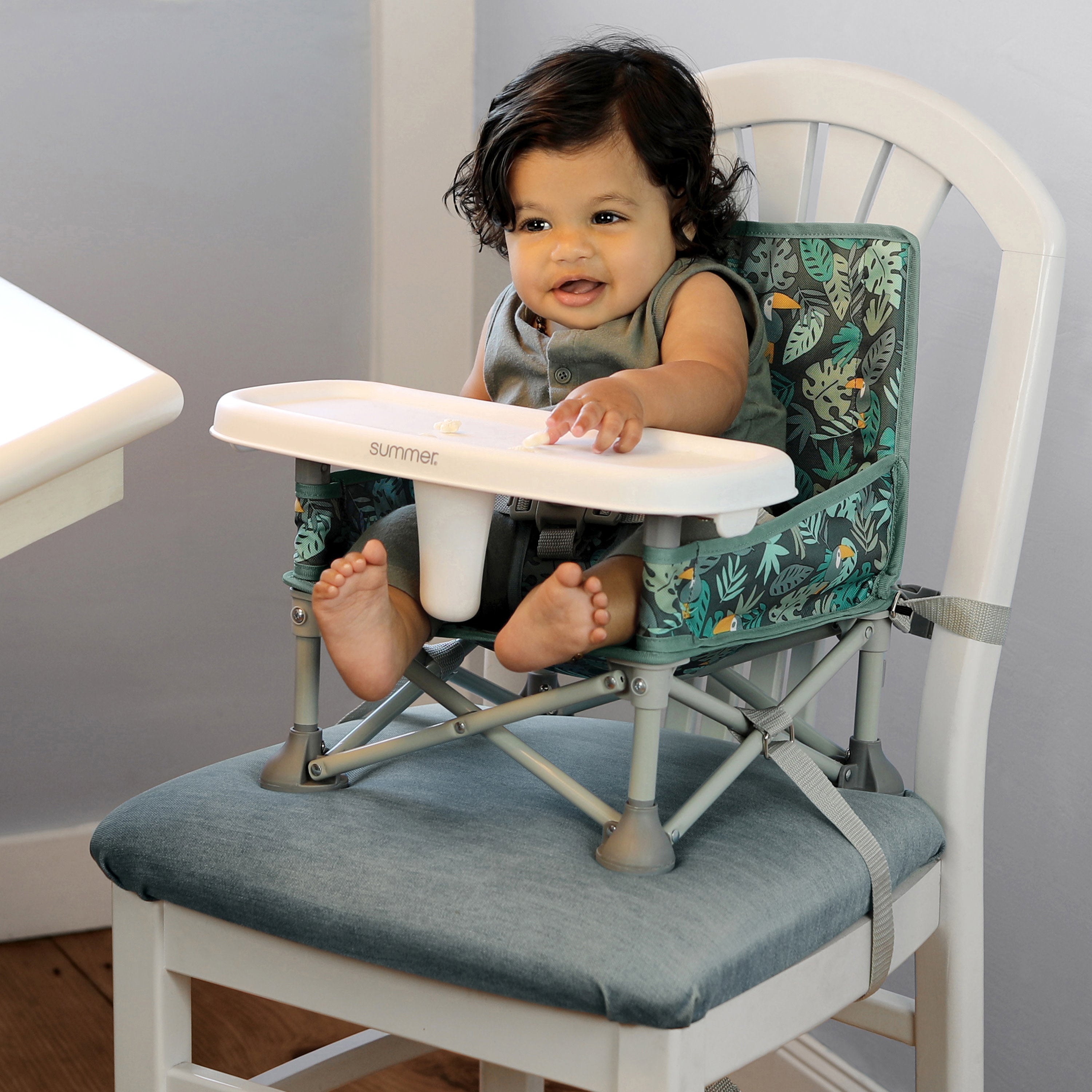 summer infant jungle seat Pop N Sit DLX