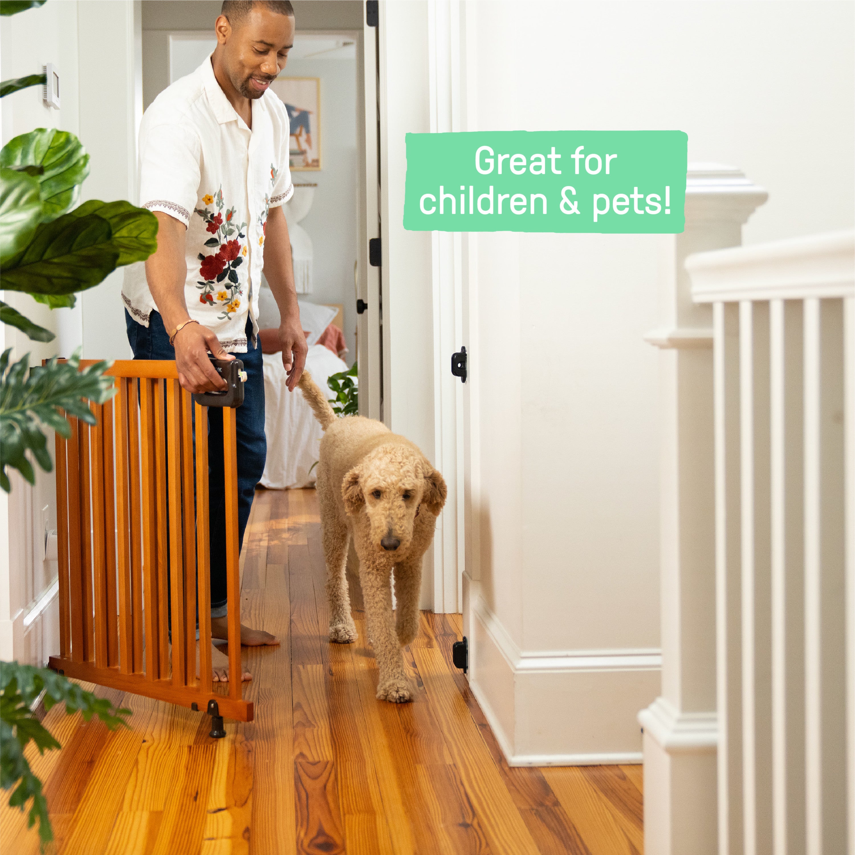 The Stairway 48W Series Pet and Baby Gate, Openings 30
