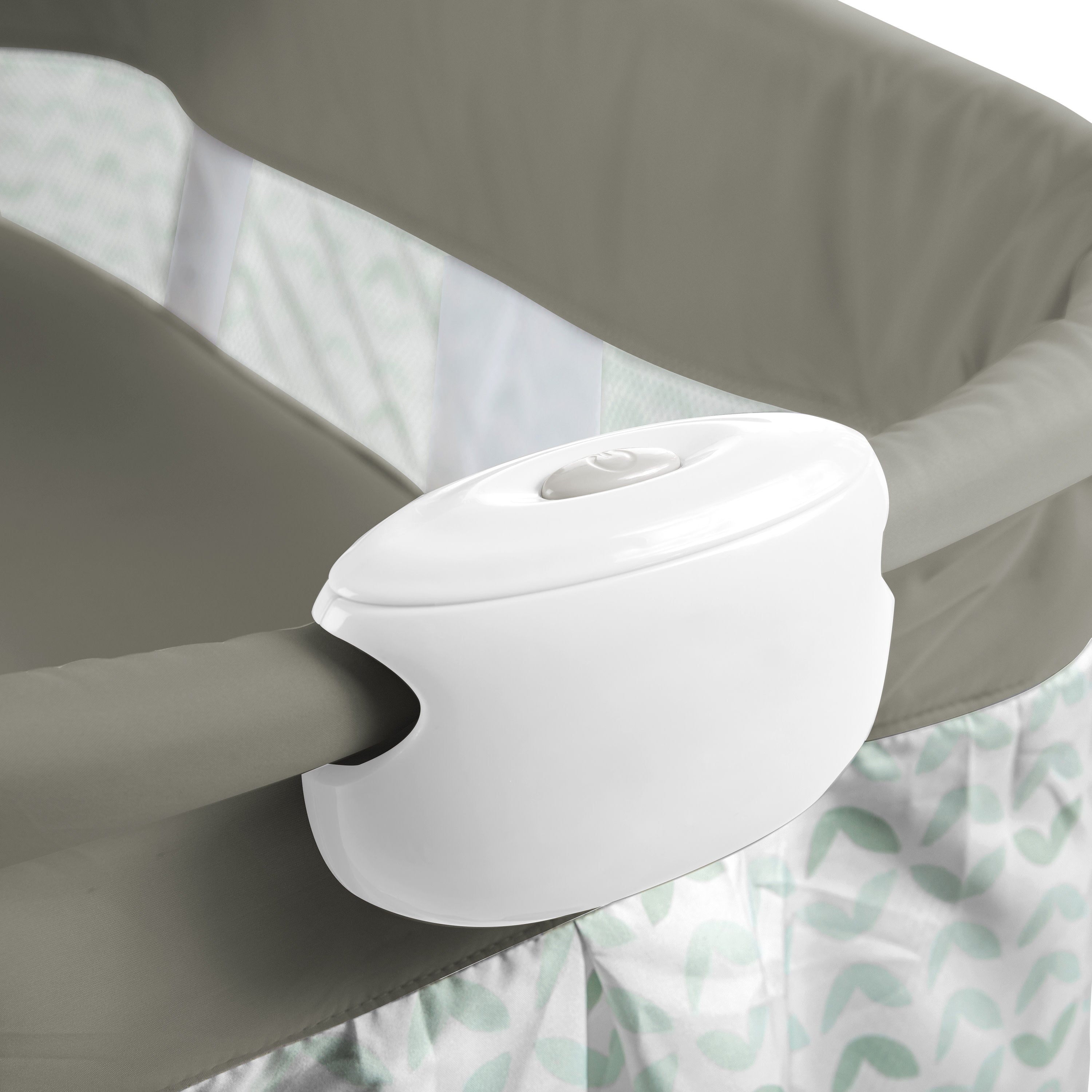 Ity by Ingenuity Snuggity Snug Soothing Vibrations Bassinet - Nimbu Kids2, LLC Ity by Ingenuity Snuggity Snug Soothing Vibrations Bassinet - Nimbu Kids2, LLC