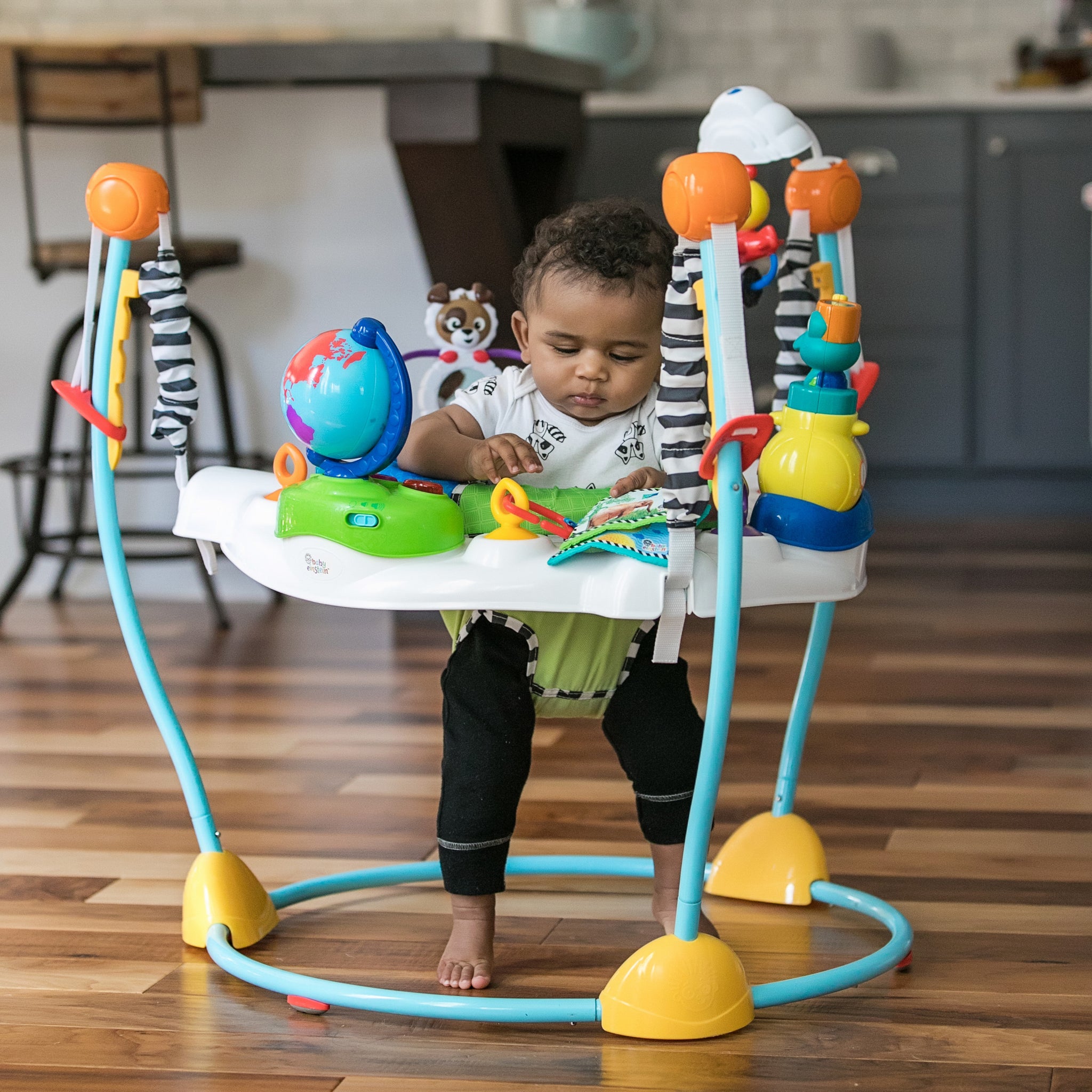 Baby Jumper Jumperoo Age Up To At What Age Can A Baby Go In A Jumper